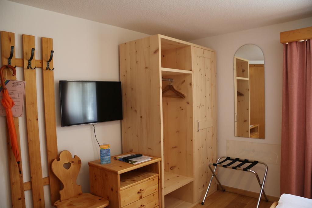 Hotel Helvetia Müstair Zewnętrze zdjęcie