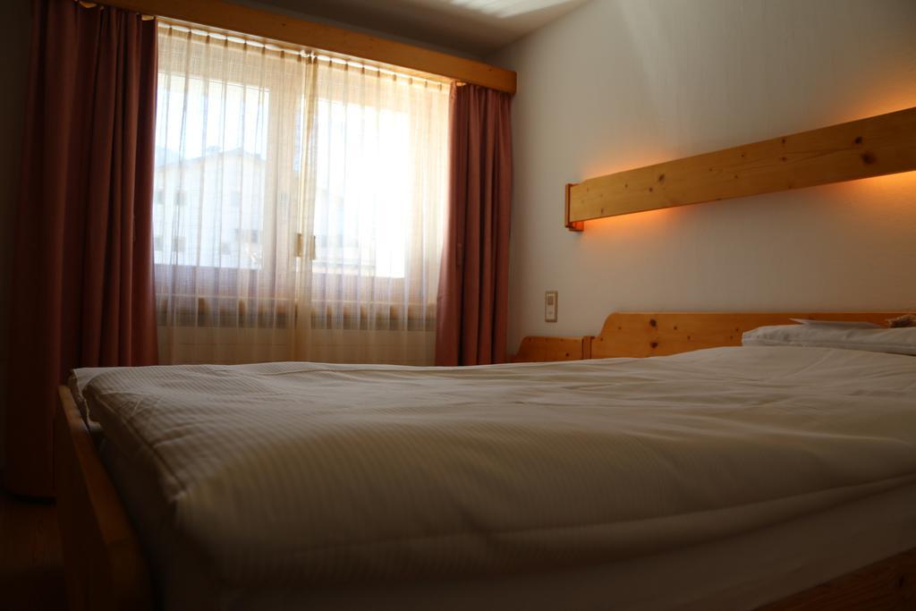 Hotel Helvetia Müstair Zewnętrze zdjęcie