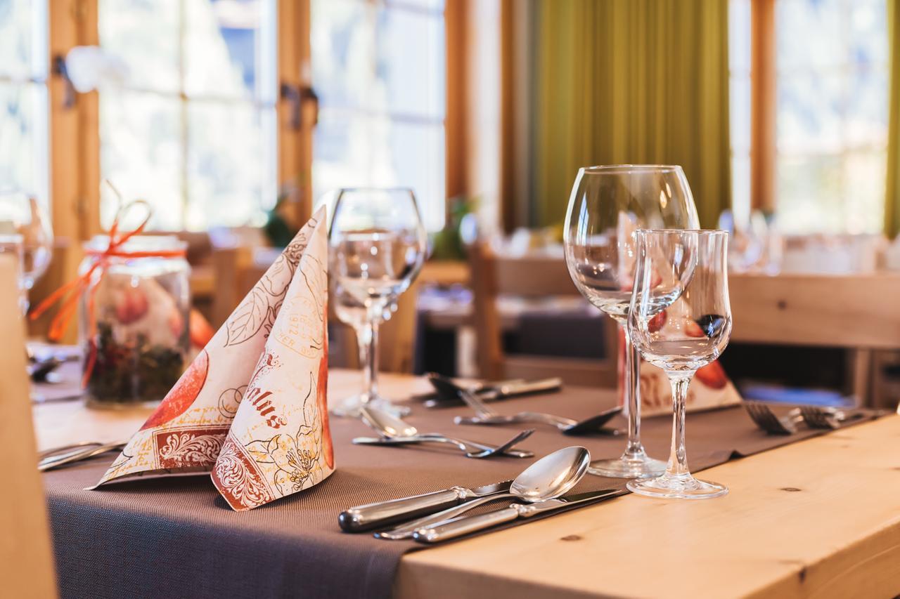 Hotel Helvetia Müstair Zewnętrze zdjęcie